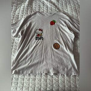 Short sleeve Hello Kitty shirt